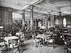 À La Carte Restaurant aboard Majestic, photographed in 1922