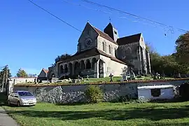 The church of Mareuil-en-Dôle