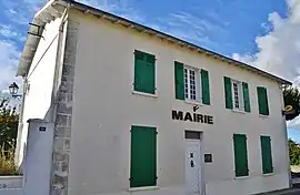 The town hall in Bourgneuf