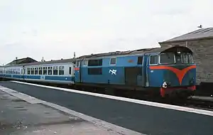 A 101 Class locomotive with an Enterprise service arriving at Dublin Connolly in 1980.