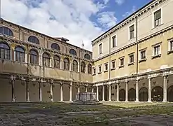 Former convent of Santo Stefano, in Venice, The main cloister, East exposure.