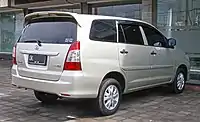 2013 Kijang Innova 2.0 E (TGN40; second facelift, Indonesia)