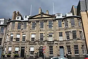 39–43 North Castle Street