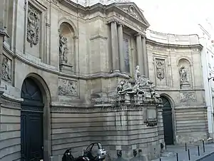 Fontaine des Quatre-Saisons (1739–1745)