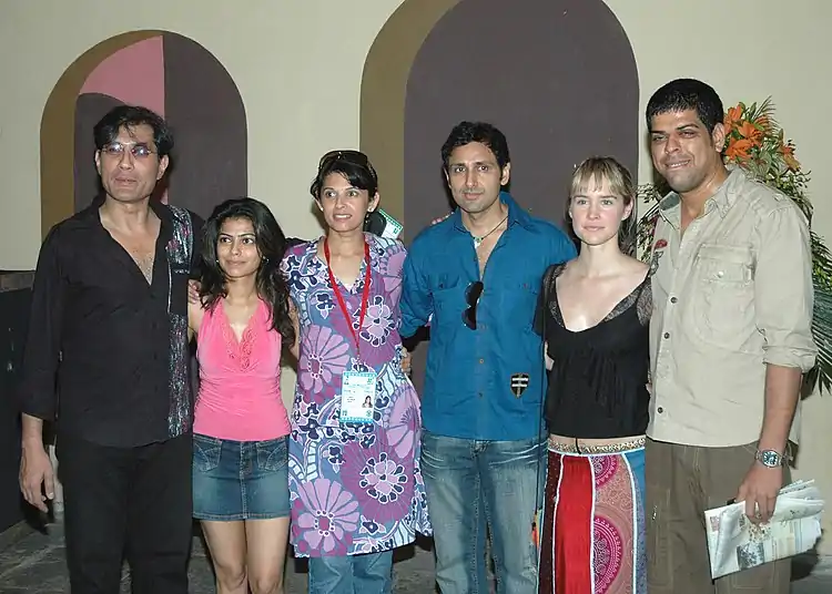 A group photo of Ms Krunti Mazumdar, Shri Pravin Dabas & Ms Emily Hamilton of the film Mem Sahib during the 37th International Film Festival (IFFI-2006) in Panaji, Goa on November 27, 2006.jpg