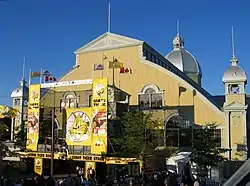 Image of the Aberdeen Pavilion during the Ottawa Exhibition in 2004