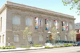 Oakland Public Library