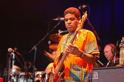 Allman_Brother_-_Oteil_Burbridge.jpg