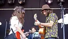 Julia Stone & Angus Stone performing