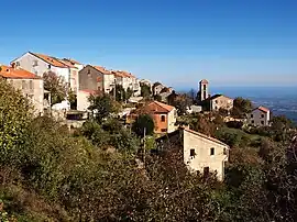 The church and surrounding buildings in Antisanti