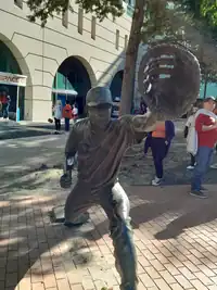 Statue of Jeff Bagwell