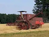 Bizon Super Z056 combine harvester