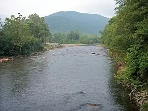 Confluence with Dry Fork to form Black Fork