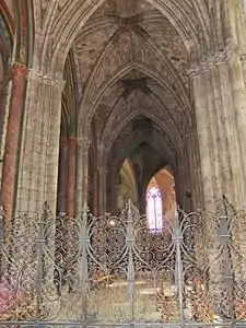 Ambulatory from the choir to the chapels, with ornamental screen