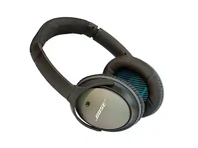 QuietComfort 25 headphones