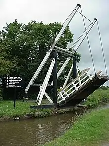 Wrenbury Church Bridge