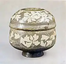 tea cup buncheong eumgak inlaid peony