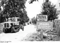 Entrance to Aschara on 11 July 1958: "First socialist village in the district of Bad Langensalza"