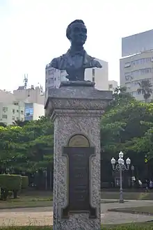 Cândido Mendes bust