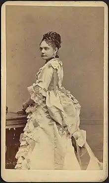 Camilla Urso, [ca. 1859–1870]. Carte de Visite Collection, Boston Public Library