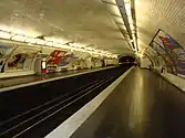 Line 5 platforms at Campo Formio