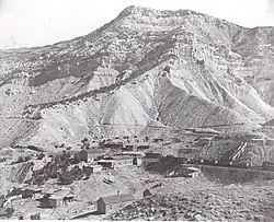 Carpenter, ca. 1895. Grand Valley Mine tipple for loading coal into gondolas of the Little Book Cliff Railway