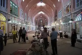 Mozaffarieh: An alley in Tabriz Bazaar devoted to carpet selling