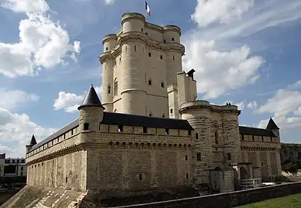 The keep of the Château de Vincennes (restored in the 1860s)