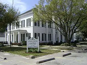 Clinch County Courthouse