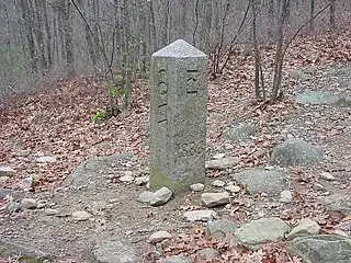 Connecticut–Rhode Island–Massachusetts tripoint marker