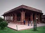 Fatehpur Sikri: Daftarkhana (Old Dak Bungalow)