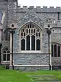 20th-century chapter house, Perpendicular Gothic tracery