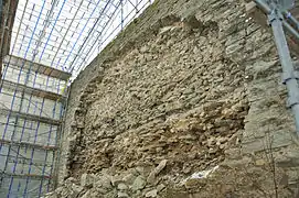 Renovating the collapsed part of the wall in 2013