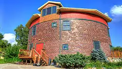 Round Barn, Dubuque Township