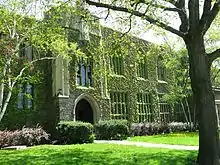 Emmanuel College, Toronto, Toronto