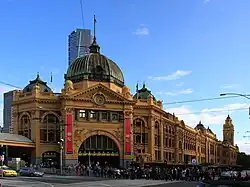 The facade of Flinders Street train station