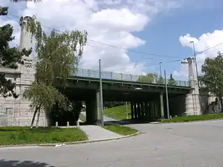 The Flözersteig Bridge, 14th‒16th districts, Vienna.