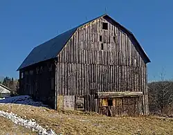 A barn in the township