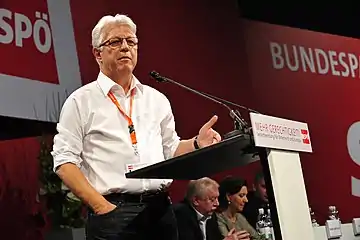 Gerhard Reheis - SPÖ-Bundesparteitag 2012 03.jpg