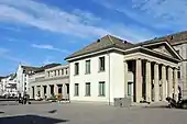 The historic police station at Rathausbrücke Zürich–Limmatquai.