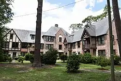 Gordon Avenue Apartments