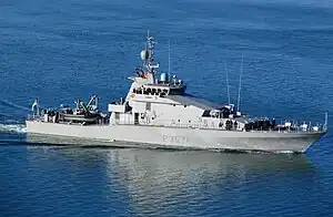 HMNZS Hawea entering Otago Harbour in 2009