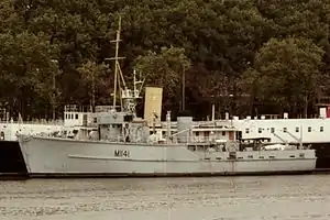 Ton-class minesweeper