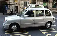 An example of an Eyetease digital screen on top of a hackney carriage