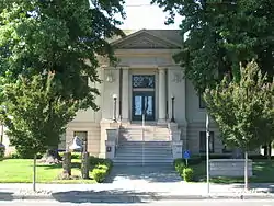 Healdsburg Carnegie Library