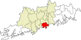 Location (in red) within the Uusimaa region and the Greater Helsinki sub-region (in yellow)