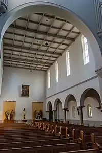 Interior of south extended transept with lower ceiling