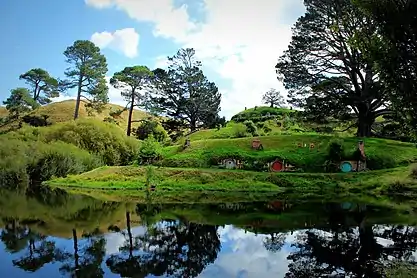 Hobbit holes overlooking the lake on the set