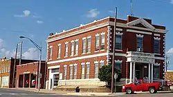 Holdenville City Hall