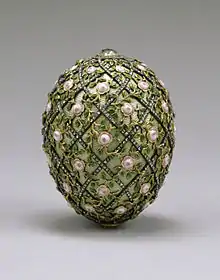 Rose Trellis Imperial Easter Egg (1907) by Peter Carl Fabergé.